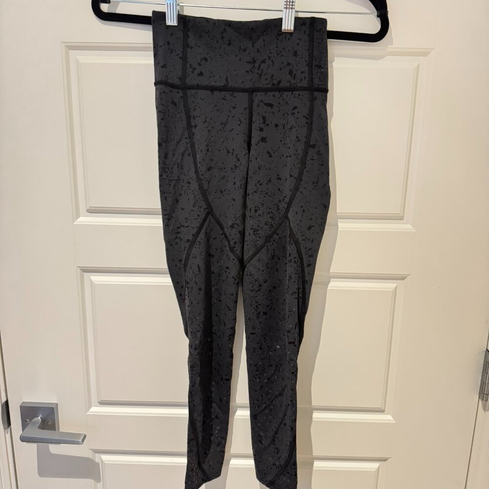 SoulCycle x Lululemon Leggings